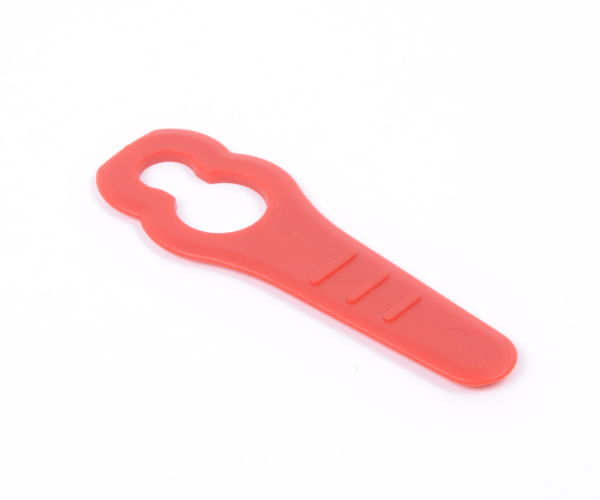 Plastic swing blades for Challenge, Powerbase & Qulacast mowers - Click Image to Close